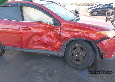 2014 Toyota Rav4 Le z USA, uszkodzony, nr VIN JTMZFREV5EJ021622